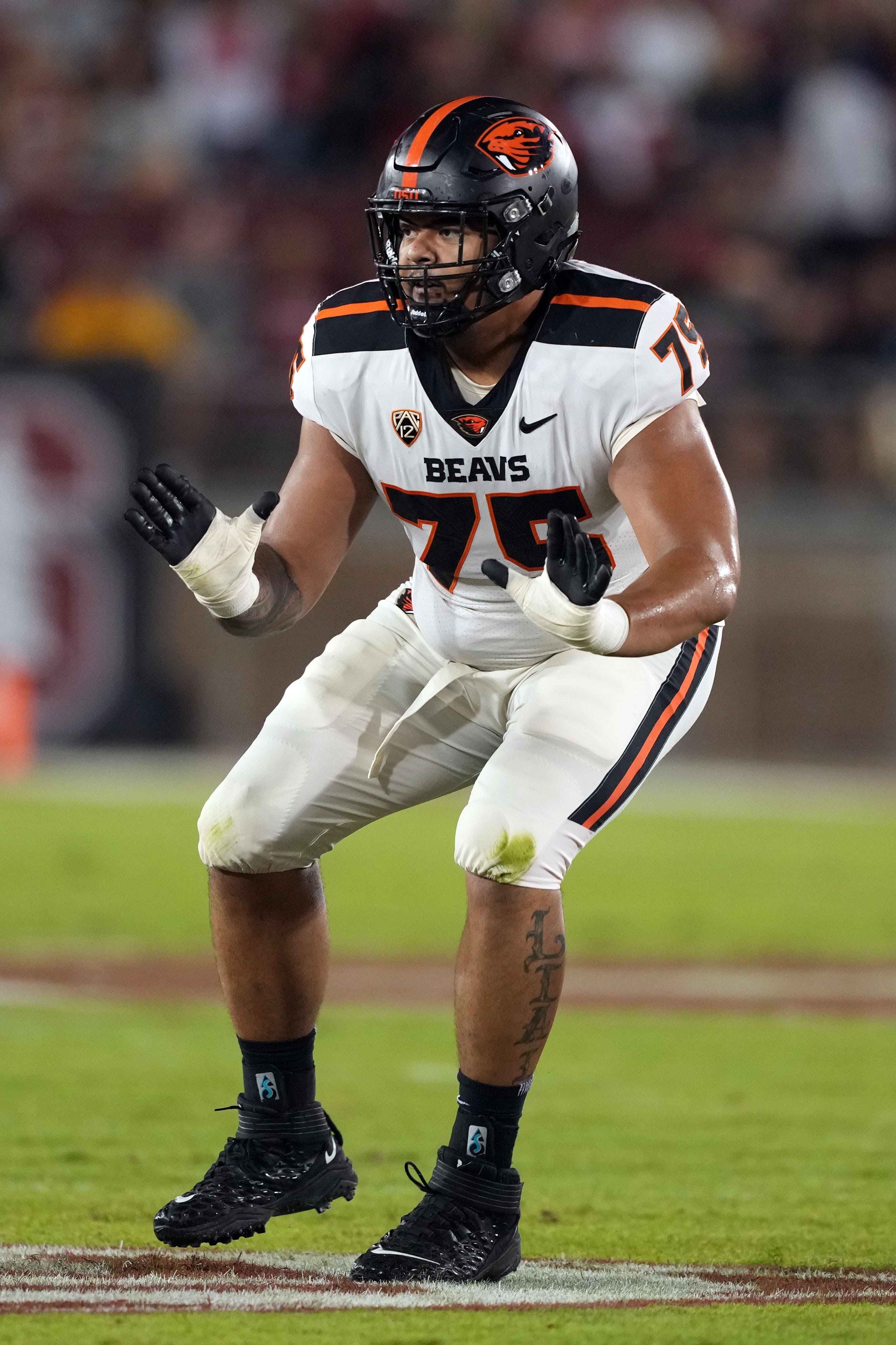 New Orleans Saints pick Oregon State OL Taliese Fuaga in Round 1 of 2024 NFL Draft. What to know