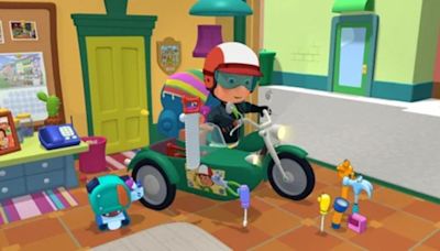 Handy Manny Season 3 Streaming: Watch & Stream Online via Disney Plus