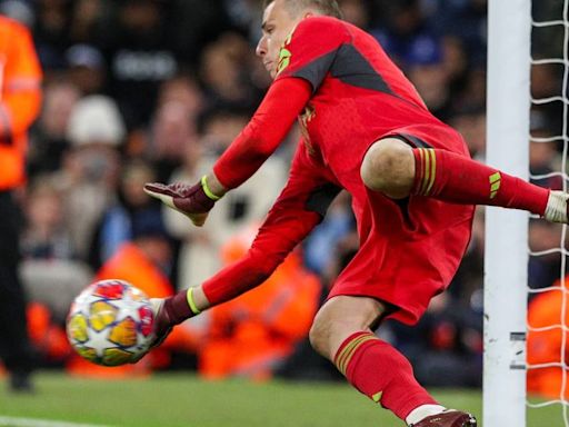 El Real Madrid no descarta ningún escenario con Lunin