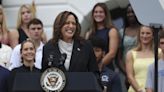 Kamala Harris entona un discurso de marcado carácter electoral tras los apoyos cosechados: "Coseré el partido y nuestra nación"