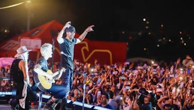 Cautiva Enrique Iglesias con presentación en la Feria de Puebla 2024