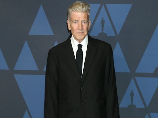 David Lynch announces new project with ‘Twin Peaks’ singer and actor