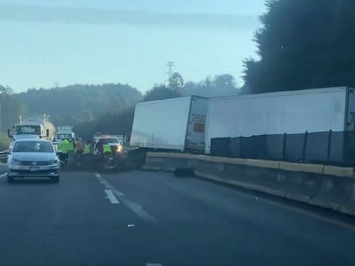 VIDEO: Accidente en la México-Cuernavaca desata caos en Tres Marías