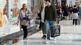 US consumer confidence unexpectedly improves in May