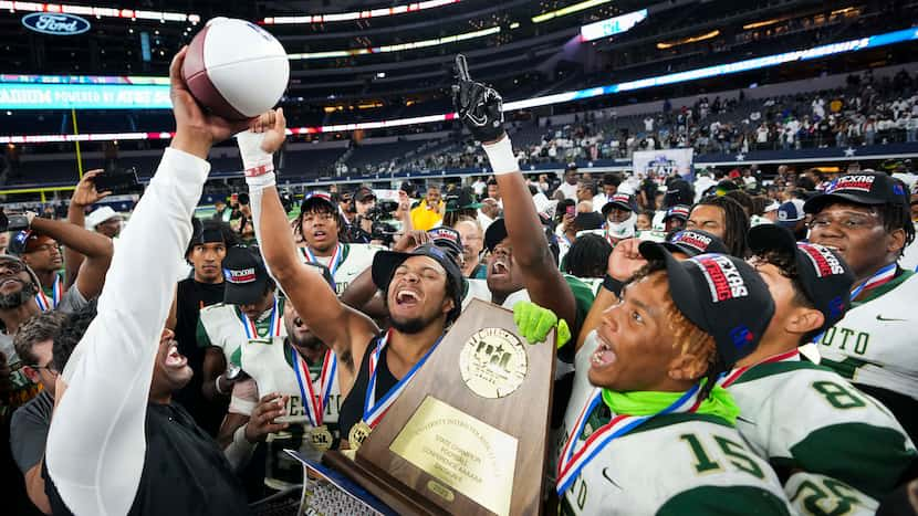 See which six Dallas-area football teams made the MaxPreps preseason national rankings