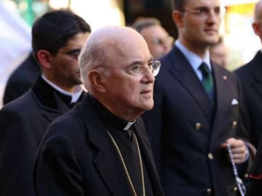 Vatican’s DDF Charges Archbishop Viganò With Canonical Crime of Schism, Rejecting Pope Francis