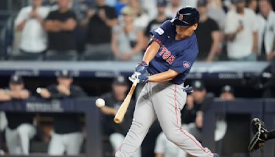 Red Sox stun Yankees 5-3 on 2-run homers by Yoshida in the 9th and Rafaela in the 10th