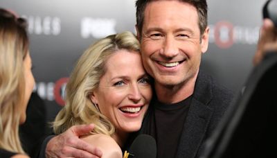 Gillian Anderson Finally Lifts The Lid On That Kiss With X-Files Co-Star David Duchovny At The 1997 Emmys