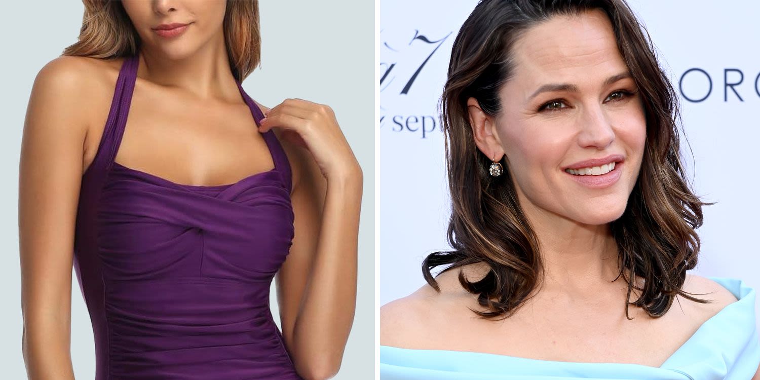 Jennifer Garner’s Flattering Swimsuit Featured 1 Secretly Supportive Detail