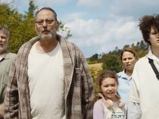 Los hombres lobo: Netflix revela el tráiler de la comedia de terror protagonizada por Jean Reno