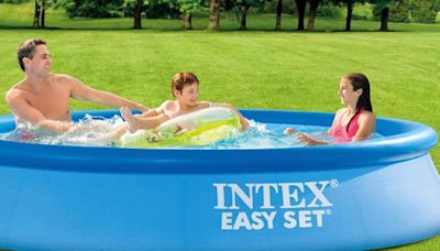 Refréscate en casa con esta piscina hinchable INTEX por menos de 50 euros