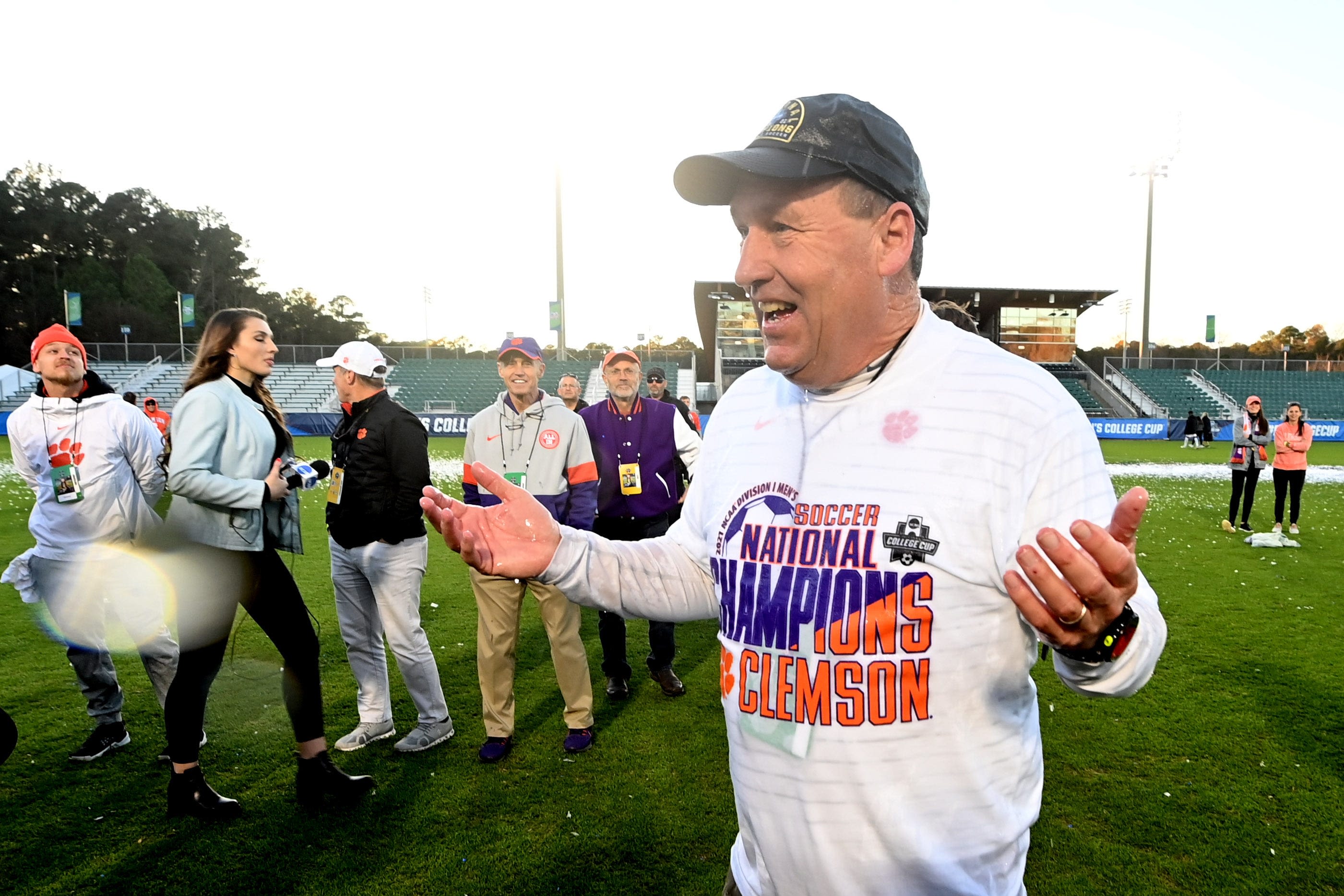 Mike Noonan's contract extended following Clemson men's soccer's College Cup victory