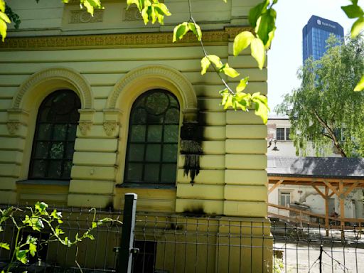 Warsaw synagogue attacked at night with 3 firebombs, no injuries reported