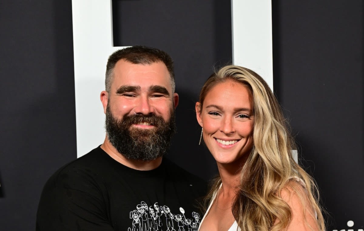 Jason Kelce Admits He Dropped the Ball and Forgot to Get an Anniversary Gift for His Wife Kylie