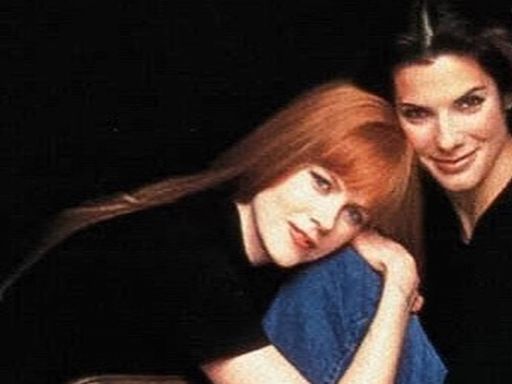 Esta es la comedia sobrenatural que Sandra Bullock y Nicole Kidman protagonizaron en 1998 pero que ahora es trending