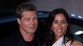 Brad Pitt pasó el verano junto a su novia en el Chateau Miraval, el castillo francés que se disputa con Angelina Jolie