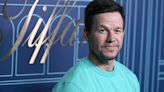 Mark Wahlberg recorrió varios lugares de la Florida. Hasta visitó la licorería de un supermercado Publix