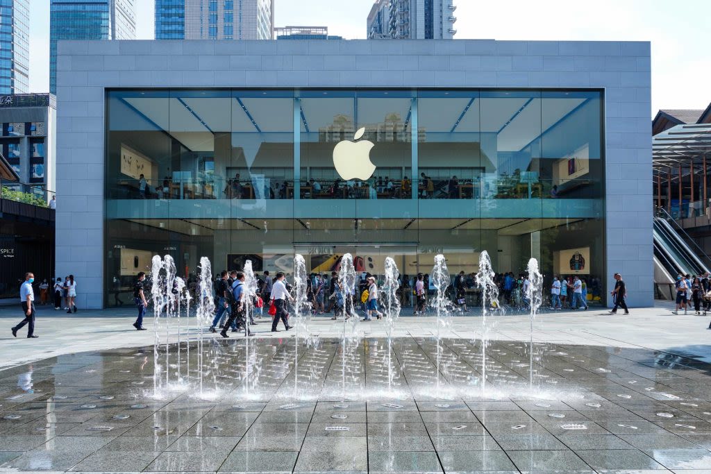 iPhone 16 launch today: What to expect from Apple's 'It's Glowtime' event 2024? | Invezz