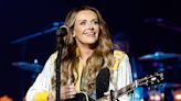 Country Singer Carly Pearce Reveals Pericarditis Diagnosis, A Heart Condition