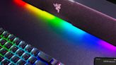 Razer saca una barra de sonido con audio potente y mucho RGB