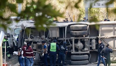 AMLO lamenta accidente en Malinalco donde murieron 14 peregrinos: “Le mando un abrazo a sus familiares”