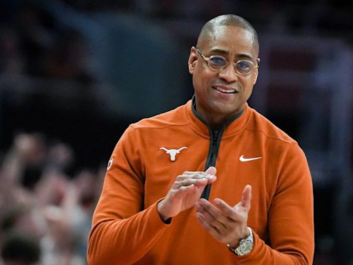 Texas men's basketball adds size with commitment from 3-star Jamie Vinson