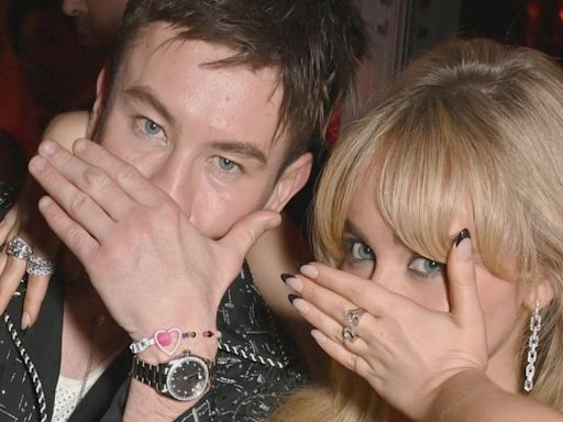 Barry Keoghan Using 'Social Media to Flirt' With Sabrina Carpenter After Split (Source)