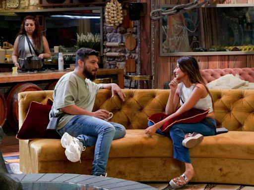 Bigg Boss OTT 3: New couple in the house? Sana Sultan and Naezy treat each other with shayari, plan for trips