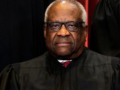 Clarence Thomas criticizes Brown v. Board of Education. It comes at an awkward moment