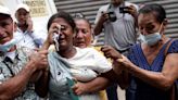 "Aquí presiento la muerte": Familia hondureña llora la pérdida de madre y su hija en prisión