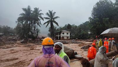 Inde: des glissements de terrain font des dizaines de morts et des centaines de blessés dans le sud