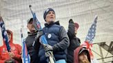 Missouri man who helped rioters climb banister to breach Capitol on Jan. 6 pleads guilty