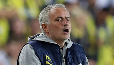 Mourinho hits back at his critics after shaky start with Fenerbahce