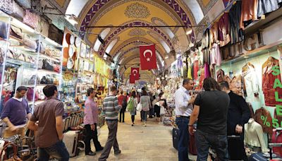 Rick Steves’ Europe: Istanbul’s old soul lives on in the lively Grand Bazaar | Honolulu Star-Advertiser