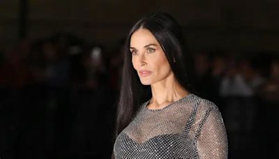 Demi Moore demuestra que también se puede ir en ropa interior a una alfombra roja con más de 60 años