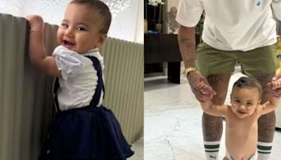 Neymar brinca sobre como veste Mavie: "Quando o papai chega do treino"