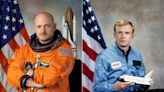 El senador Mark Kelly y Roy Bridges ingresan al Salón de la Fama de los Astronautas