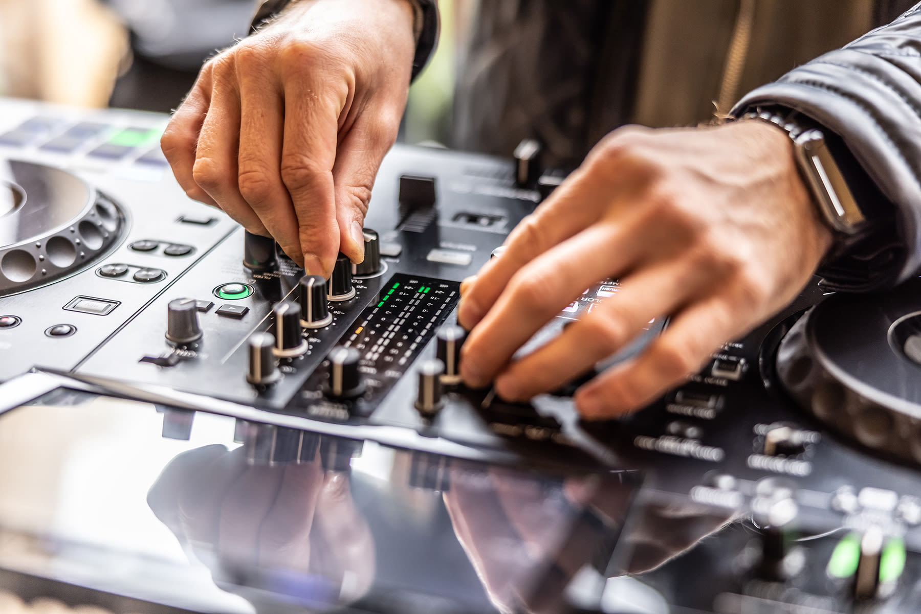 The Best DJ Gear for Beginners, According to a Pro
