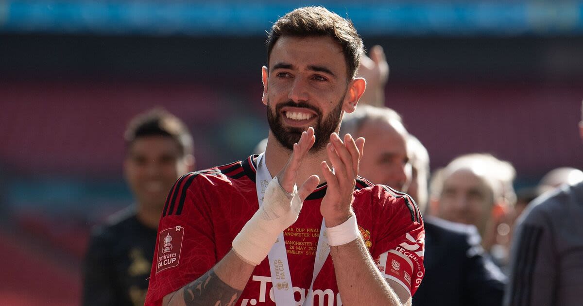 Man Utd told to sell Bruno Fernandes for 'complete reset' but stick with Ten Hag