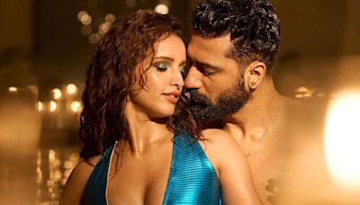 Vicky Kaushal, Triptii Dimri turn up the heat in ’Bad Newz’ song ’Jaanam’, netizens call Triptii the new Mallika Sherawat