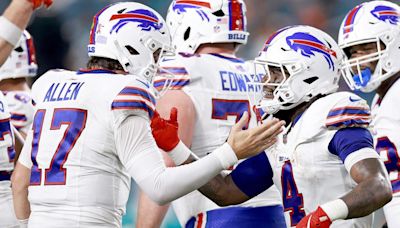 Bills vs. Dolphins score, takeaways: Buffalo continues dominance over Miami; Tua Tagovailoa suffers concussion