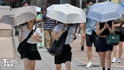 熱爆！北部將飆38度高溫 營養師曝「8涼感食物」讓你降溫