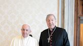 Pell escreveu memorando secreto chamando papado de Francisco de “catástrofe”, diz jornalista