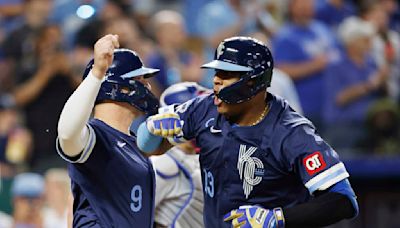 Salvador Perez hits 3-run HR, Brady Singer pitches 6 dominant innings as Royals beat Rangers 7-1