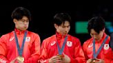 Japón supera a China en emocionante final y gana oro olímpico en gimnasia masculina por equipos