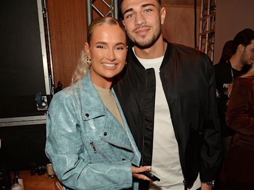 Love Island U.K.'s Molly-Mae Hague and Tommy Fury Break Up One Year After Engagement - E! Online