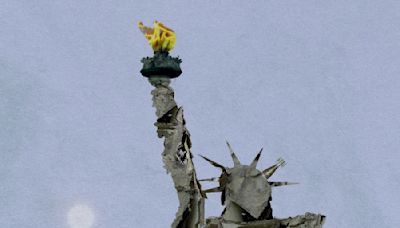 ‘Statue of Liberty’ image was created using Photoshop, not ruins from the artist’s home