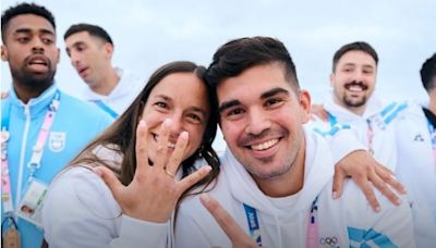 WATCH | Love Is In The Air At Paris Olympics 2024 As Argentine Couple Enjoy Romantic Day