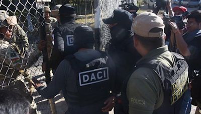 Aguilera revela que el golpe de Estado incluía a 19 militares de Cochabamba