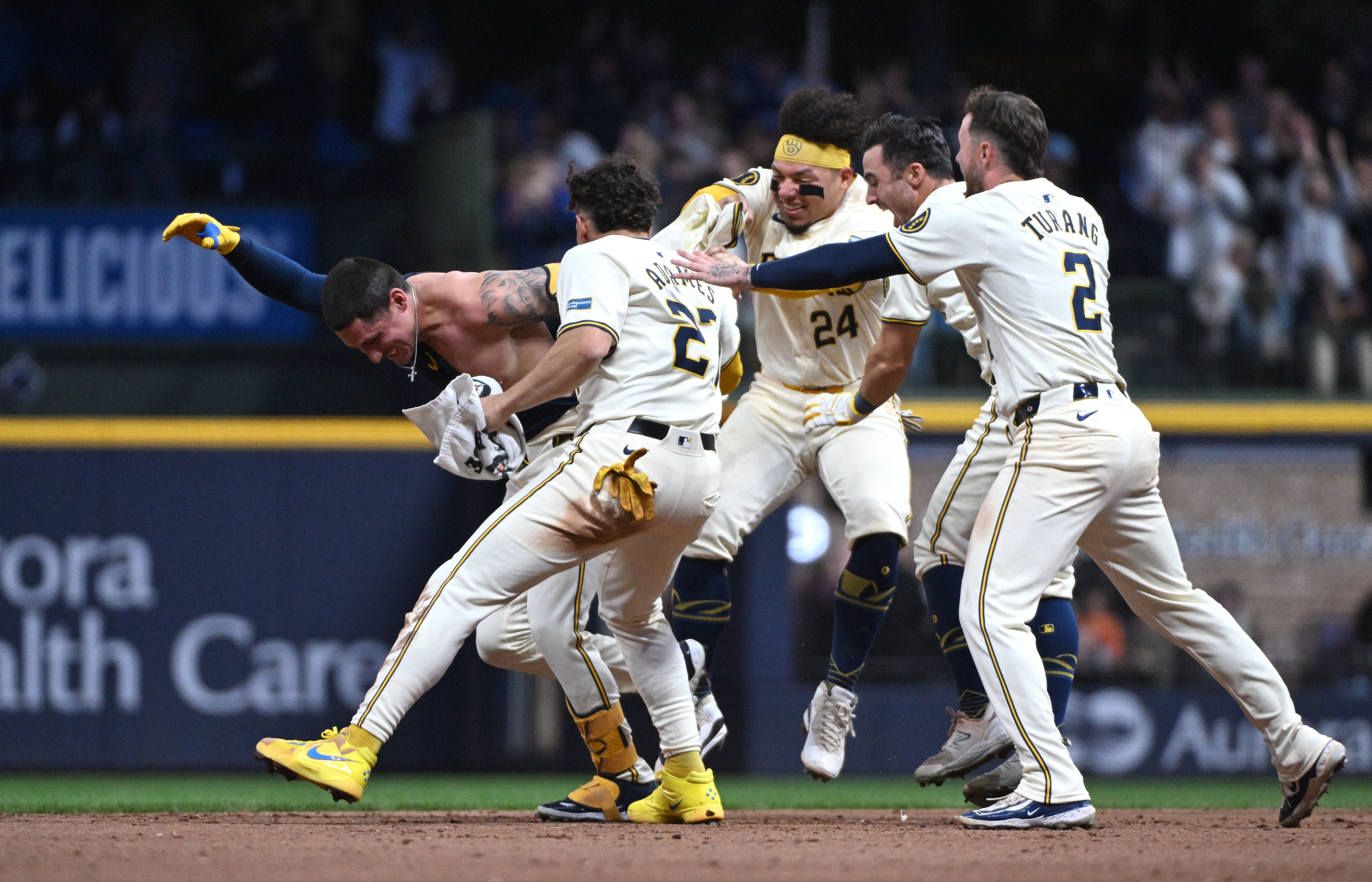 'Quite the rodeo': Milwaukee Brewers off to torrid start despite slew of injuries